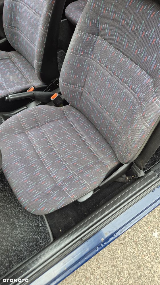 Volkswagen Golf 1.4 CL - 9