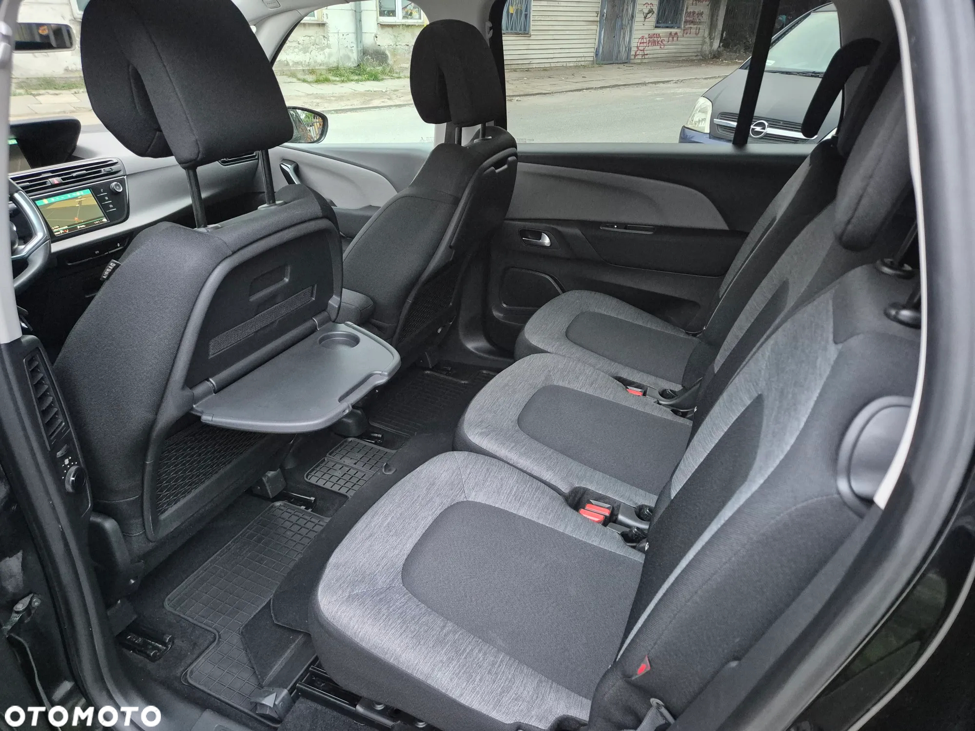 Citroën C4 SpaceTourer Grand BlueHDi 130 Stop&Start EAT8 SHINE - 27