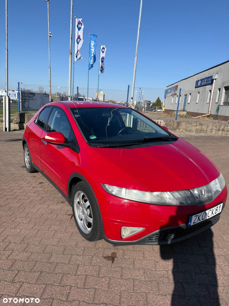 Honda Civic 1.8 Executive - 2