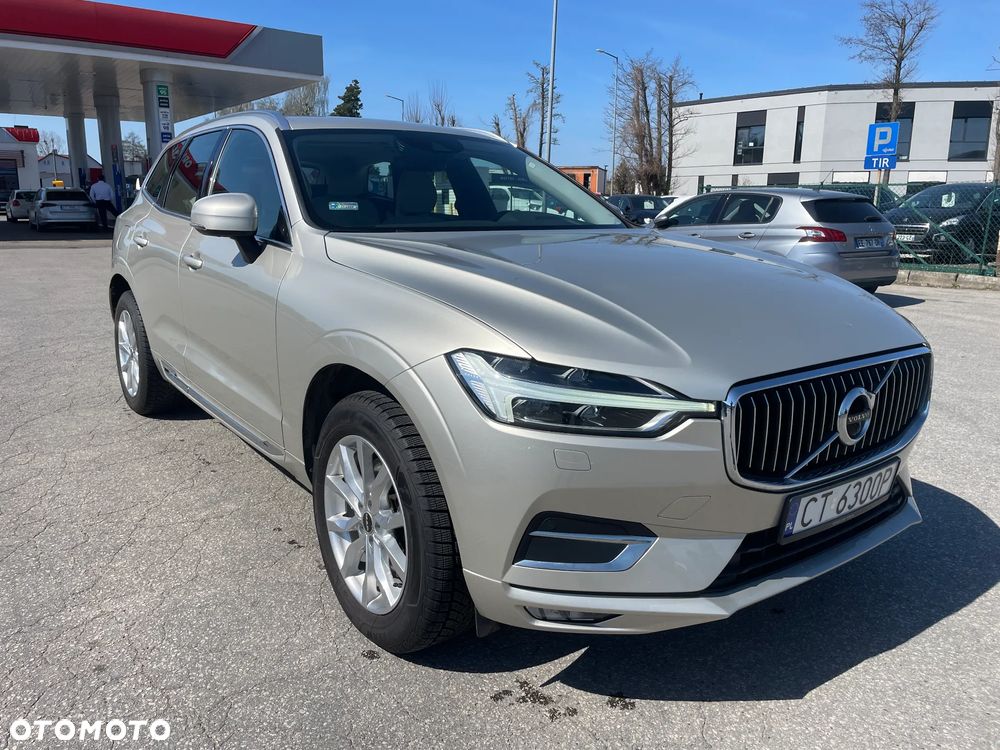 Volvo XC 60 D5 SCR AWD Momentum - 2