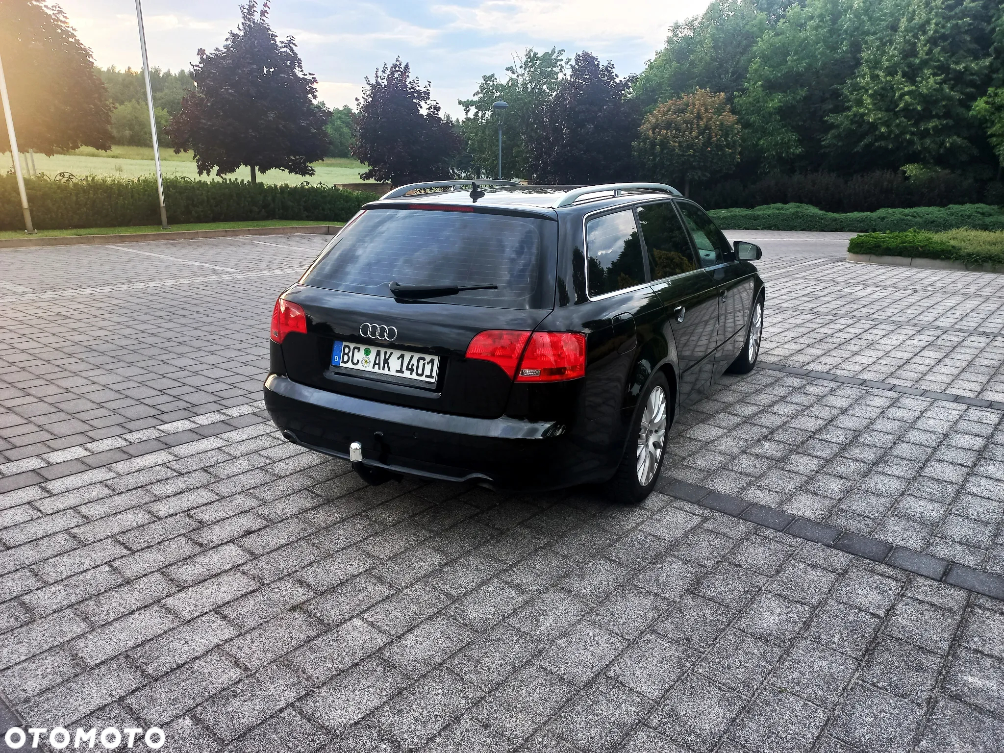 Audi A4 Avant 2.0 TDI DPF quattro S line Sportpaket (plus) - 5