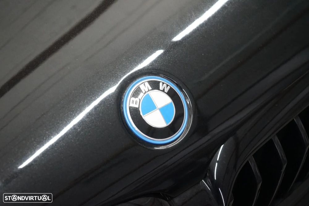 BMW 530 e Pack M - 8