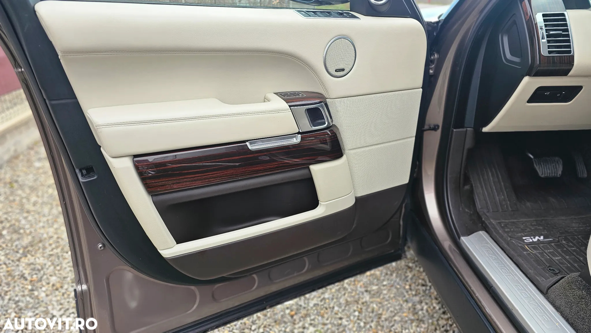 Land Rover Range Rover Vogue - 20