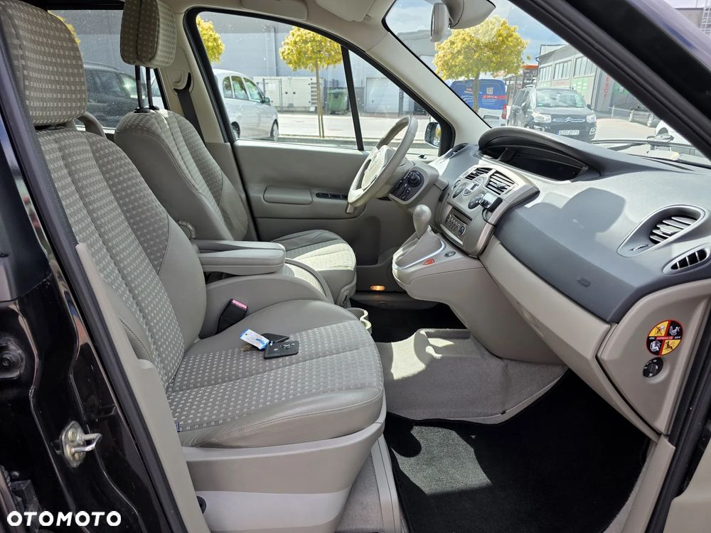 Renault Scenic 1.6 16V Authentique Privilege - 14