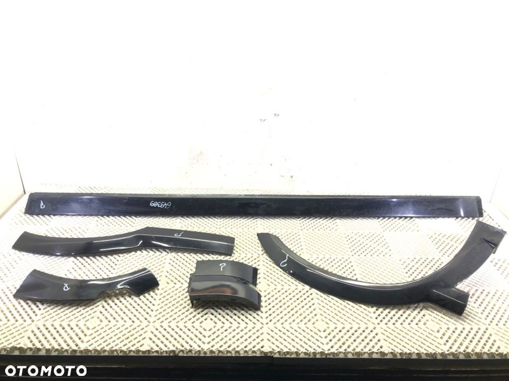 LISTWA PROGOWA PRAWY  OPEL ZAFIRA A nadwozie wielkoprzestrzenne (MPV) (T98) 1999 - 2005 2.0 OPC - 1