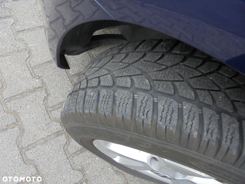 Volkswagen Golf 1.6 TDI DPF Comfortline - 29