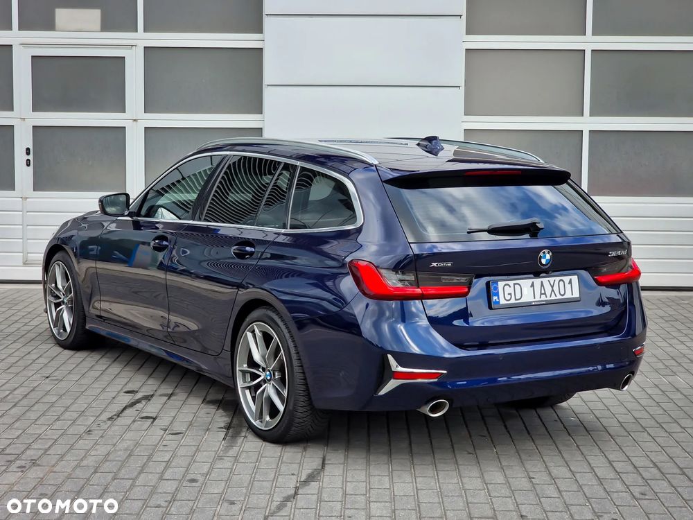 BMW Seria 3 320d xDrive mHEV - 3