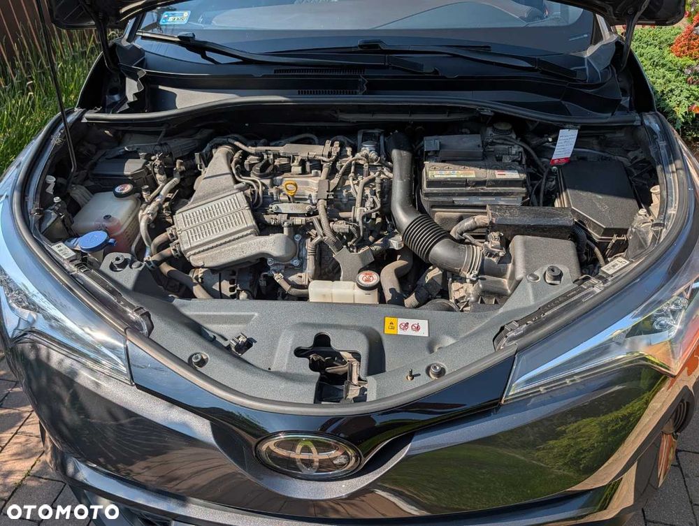 Toyota C-HR - 4