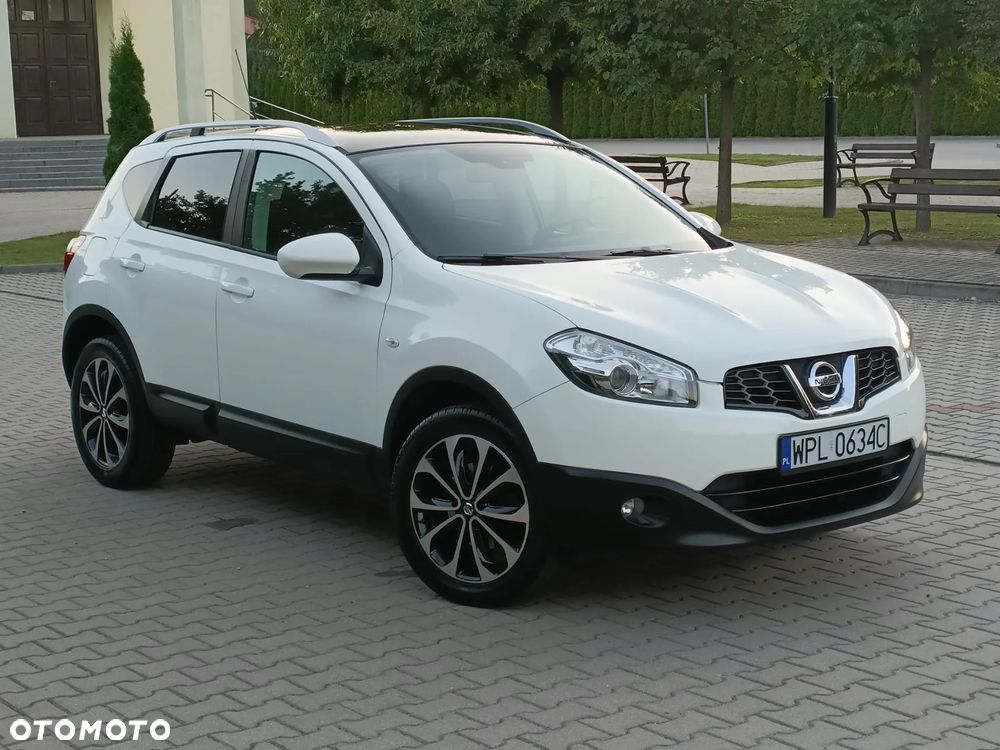 Nissan Qashqai - 1
