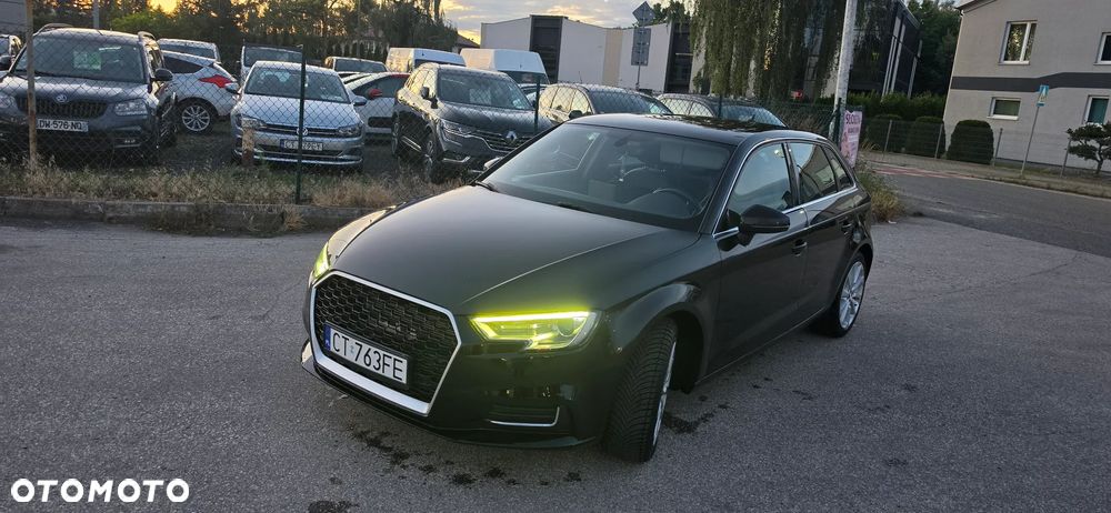 Audi A3 Sportback - 1
