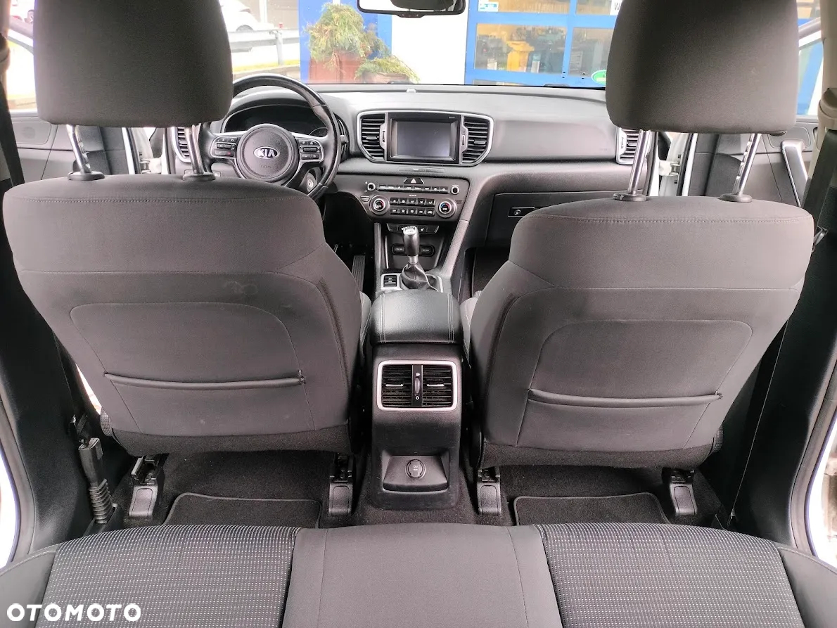 Kia Sportage 1.7 CRDI 2WD Dream-Team Edition - 20