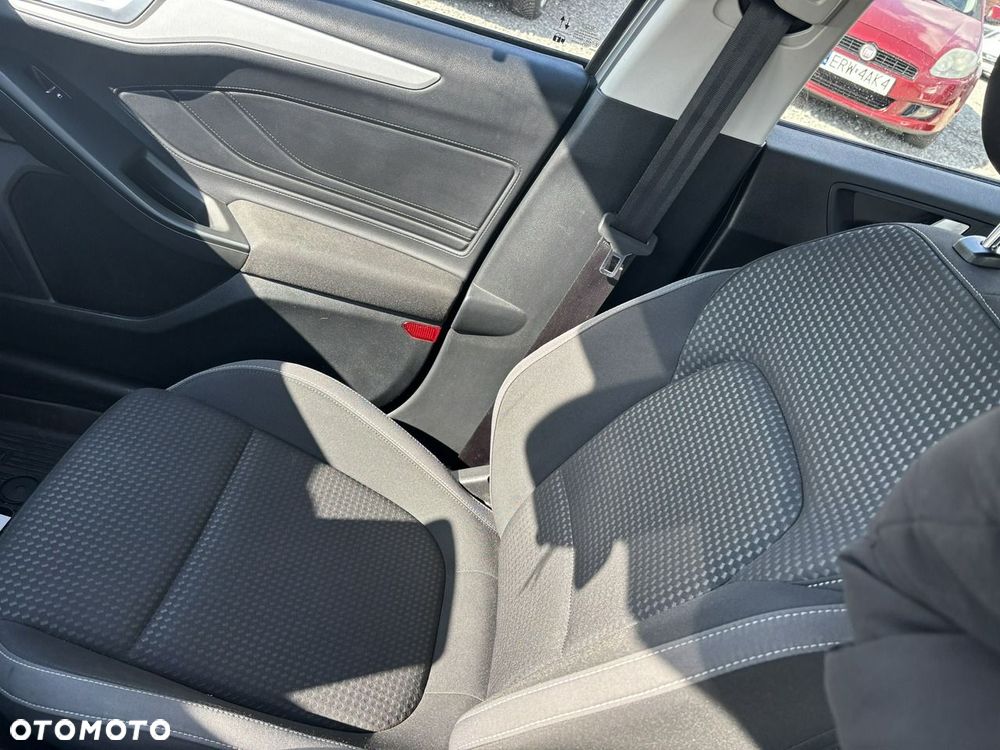 Ford Focus - 27