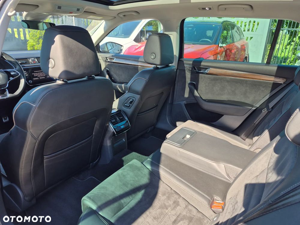 Skoda Superb 2.0 TSI 4x4 Scout DSG - 23