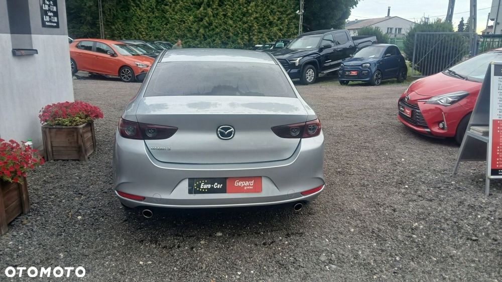 Mazda 3 - 5