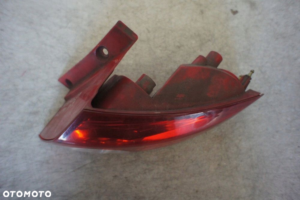 CHEVROLET LACETTI LAMPA PRAWY TYŁ - 2