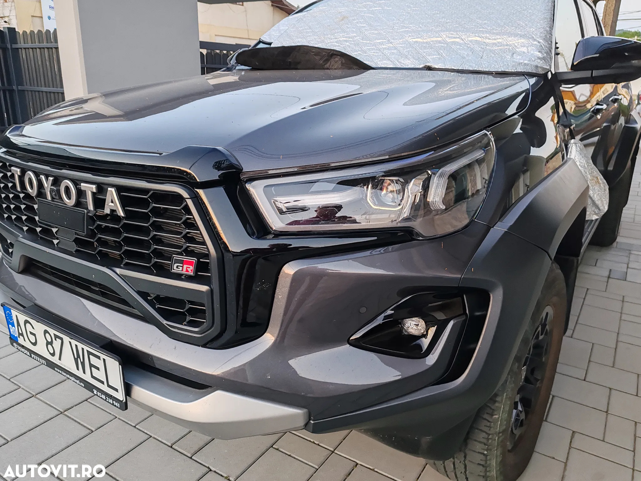 Toyota Hilux 2.8D 204CP 4x4 Double Cab AT GR Sport II - 7