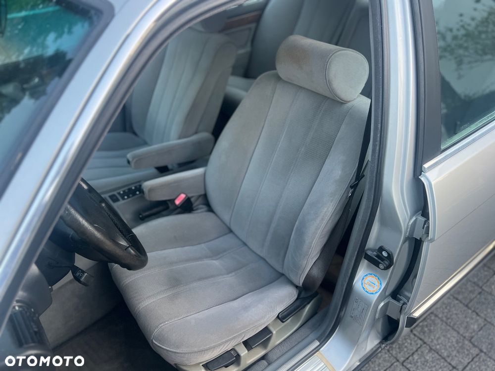 BMW Seria 7 740i V8 - 20