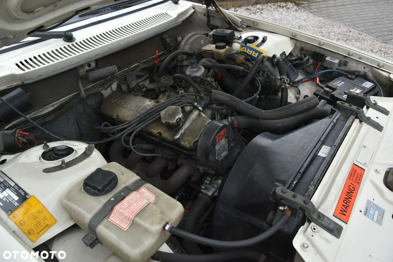 Volvo Seria 200 - 26