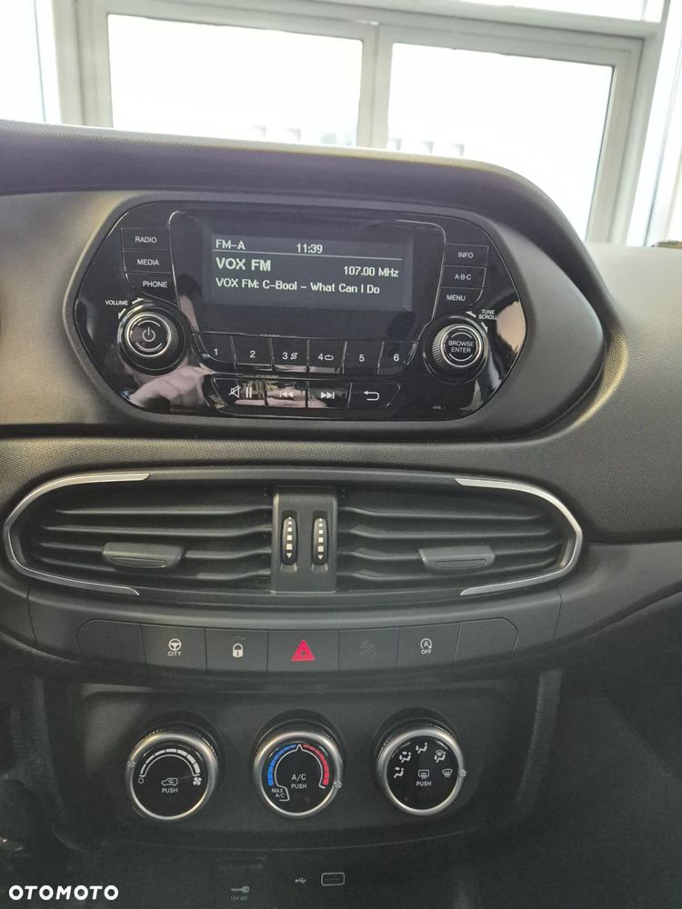 Fiat Tipo 1.0 T3 - 15