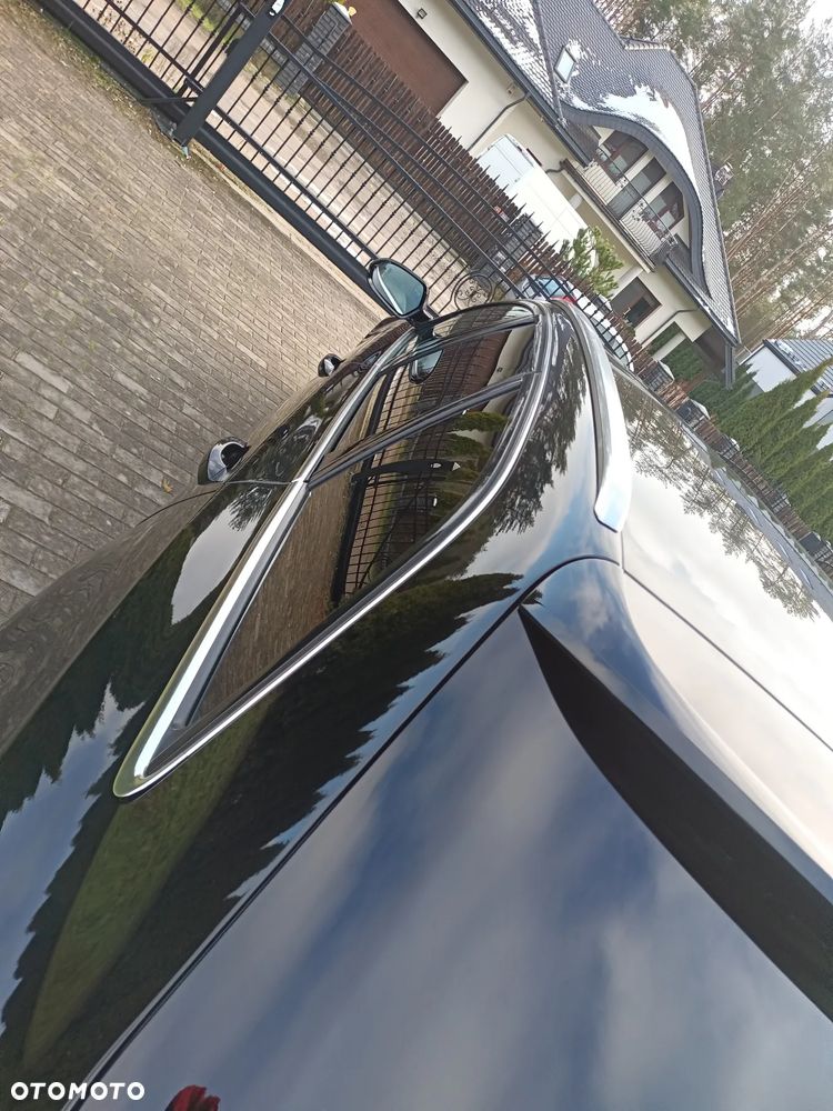 Audi A6 Avant 2.0 TDI Ultra S tronic - 12