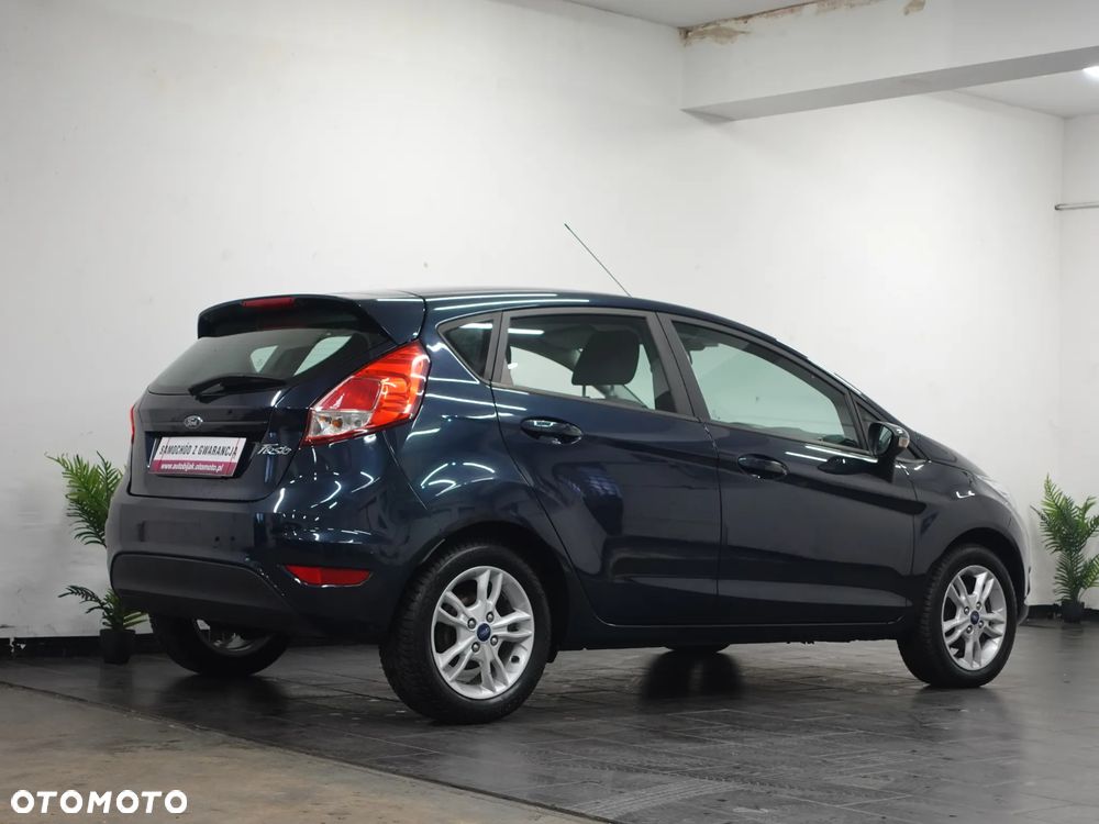 Ford Fiesta 1.0 Celebration - 9