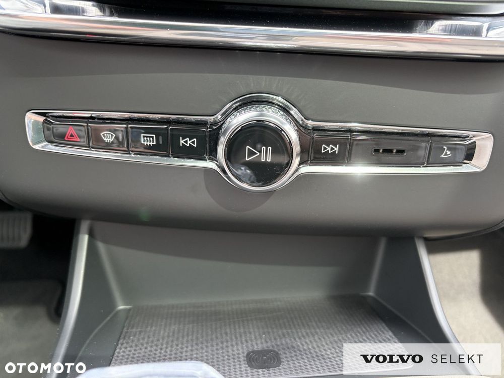 Volvo XC 90 - 18