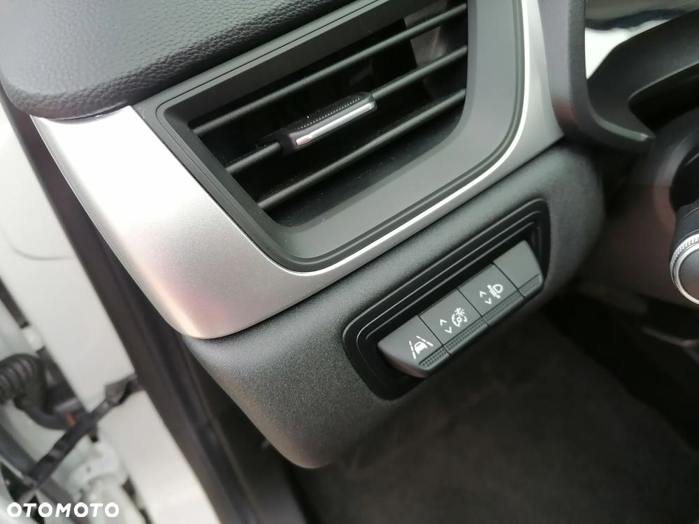 Renault Captur 1.3 TCe Intens EDC - 11