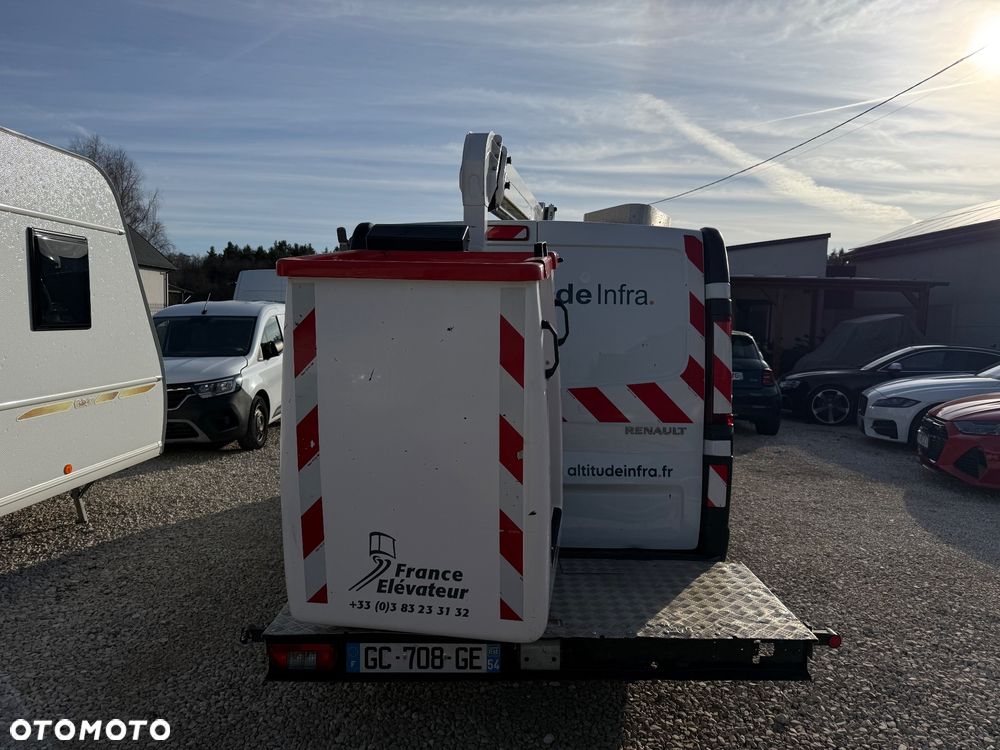Renault Trafic - 5