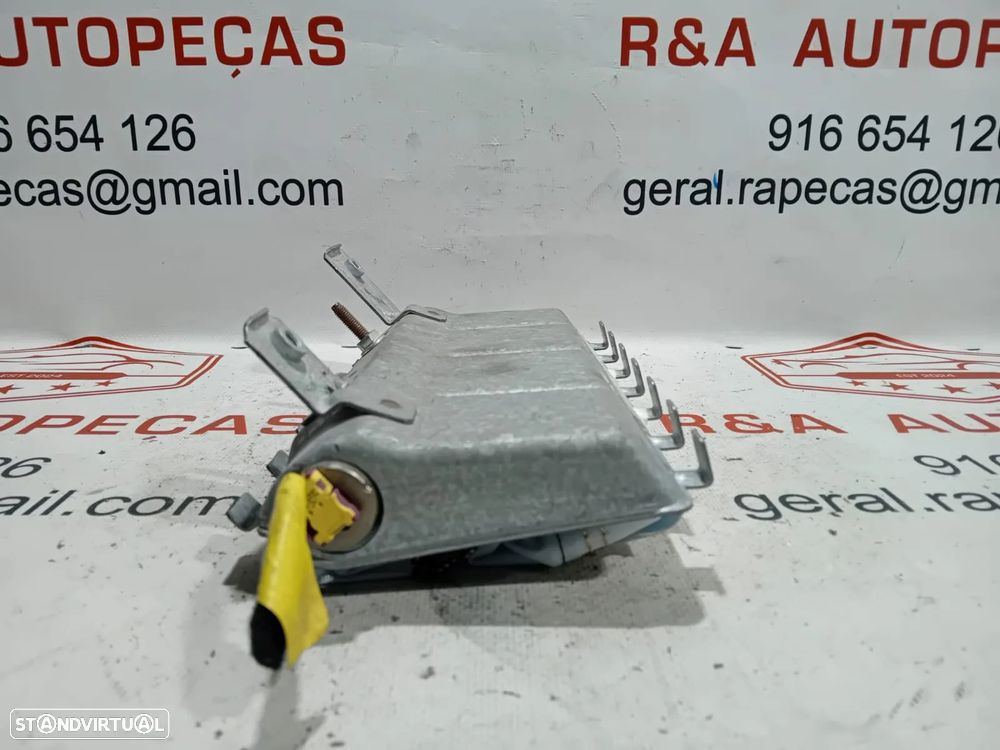 Airbag Joelho Passageiro Alfa Romeo Mito 01560832700  Original - 3