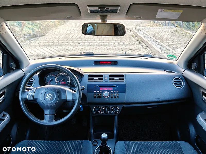 Suzuki Swift 1.5 Comfort - 13