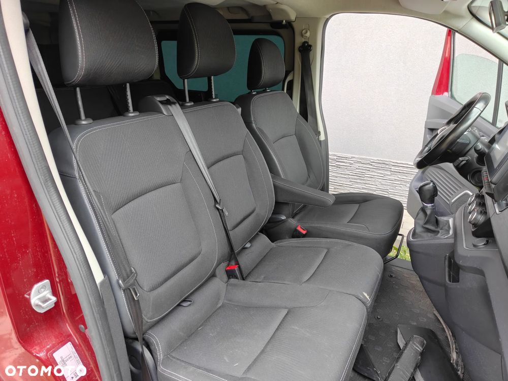 Renault Trafic Grand 2.0 dCi EDC - 12