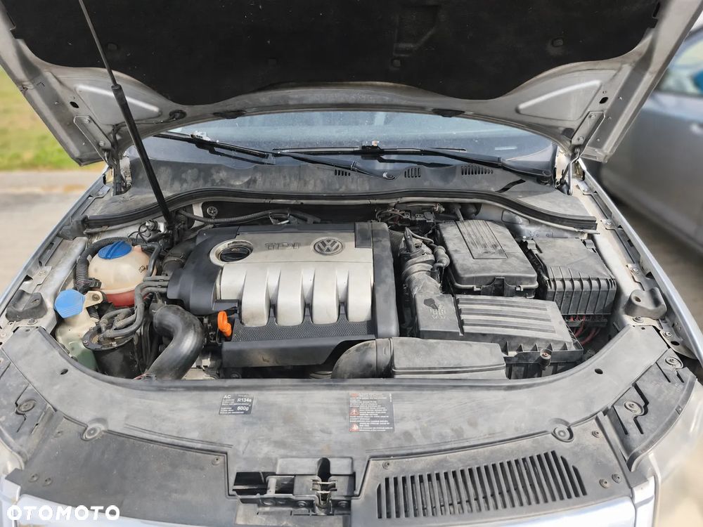Volkswagen Passat 2.0 TDI Comfortline DSG - 9