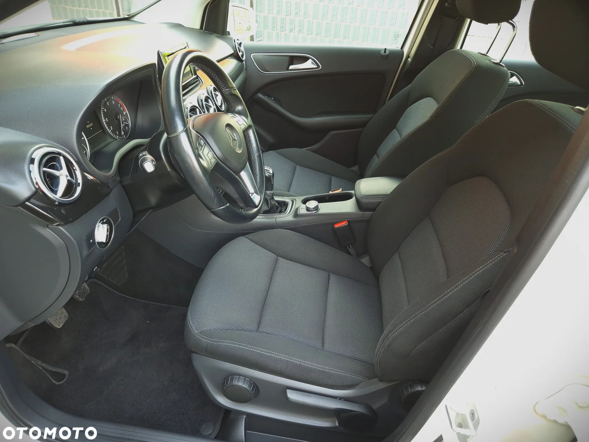 Mercedes-Benz Klasa B 200 BlueEFFICIENCY Edition 1 - 8