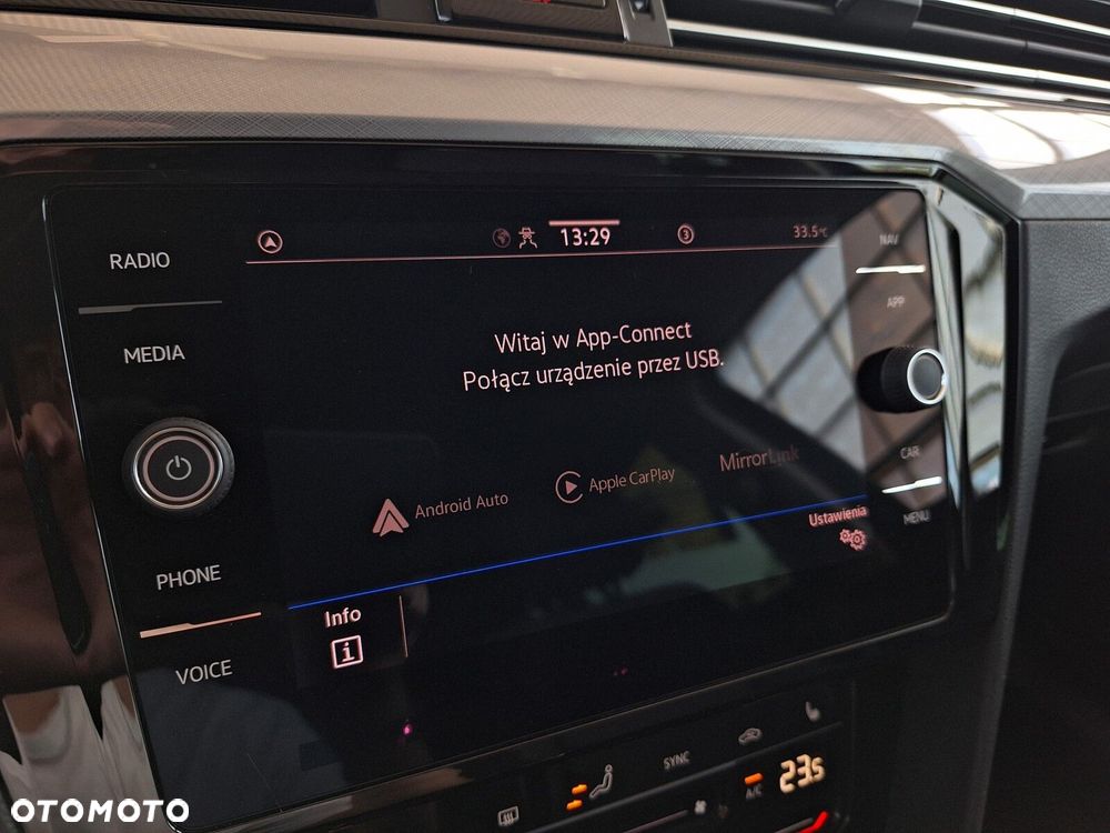 Volkswagen Passat Variant 2.0 TDI EVO Business DSG - 30