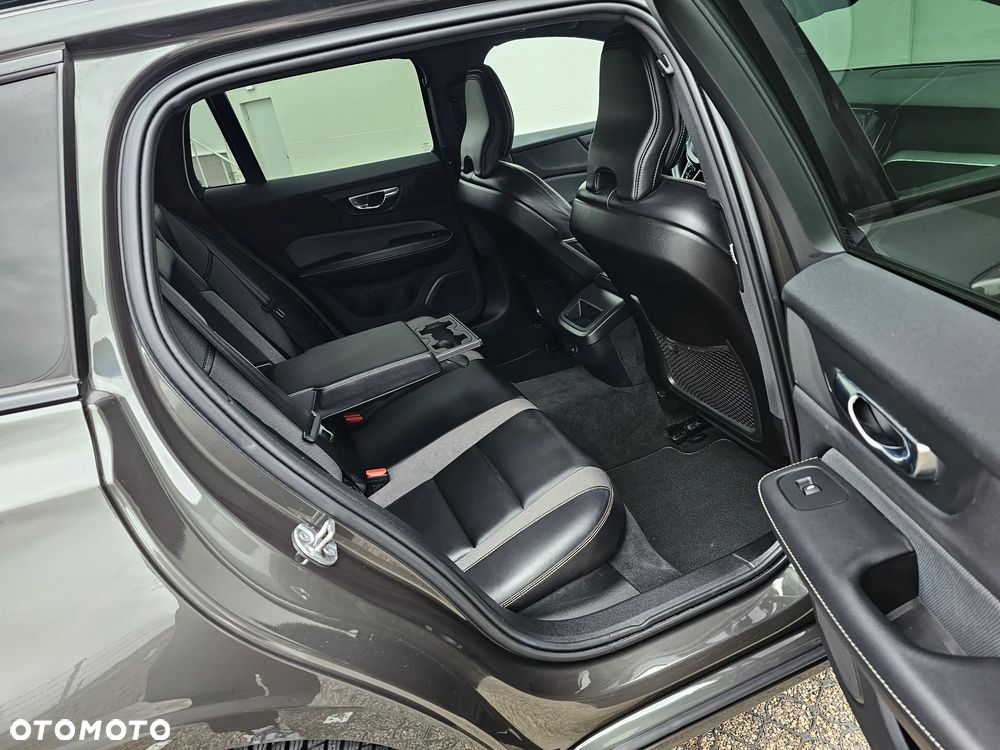 Volvo V60 B3 B DKG RDesign - 25