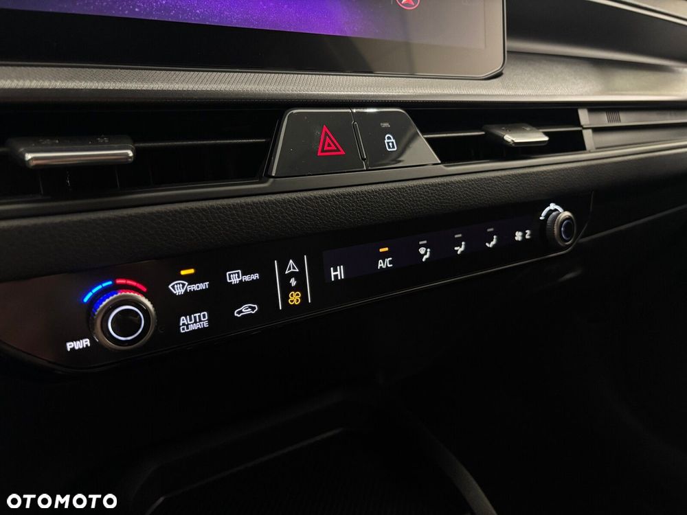 Kia Stonic - 29