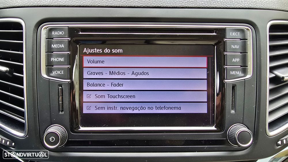 VW Sharan 2.0 TDI Blue Highline - 30