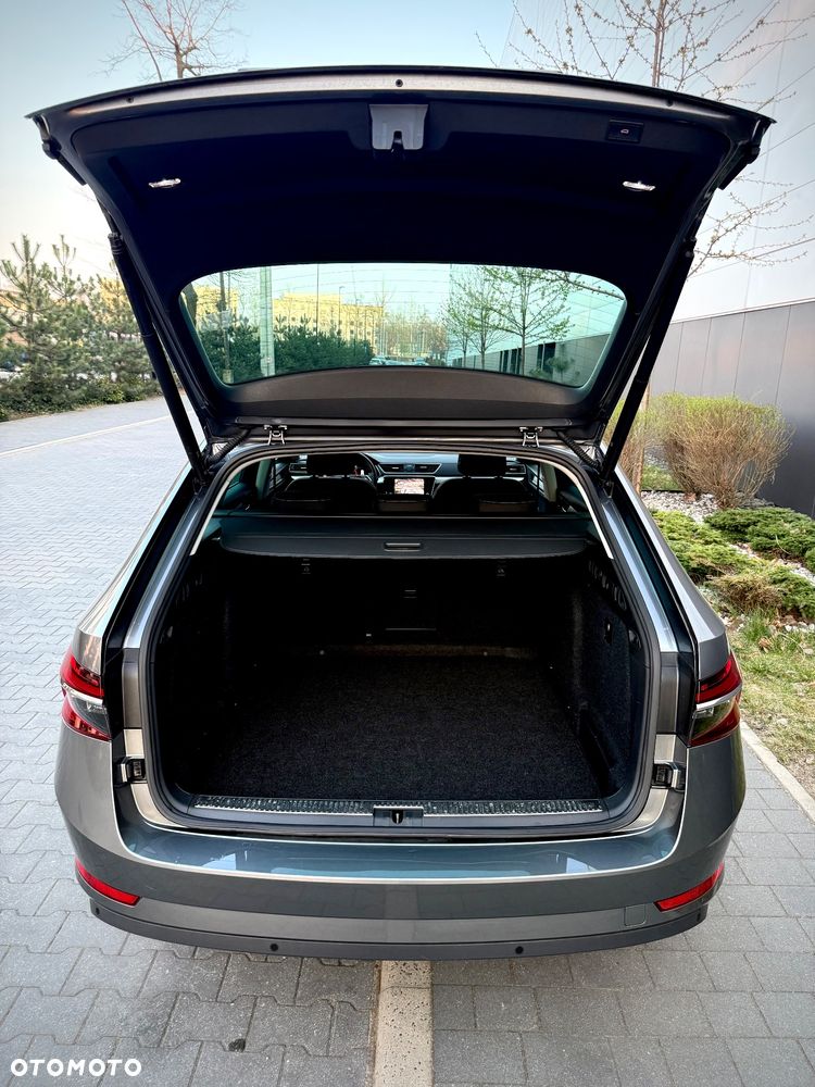 Skoda Superb 1.5 TSI DSG Ambition - 16