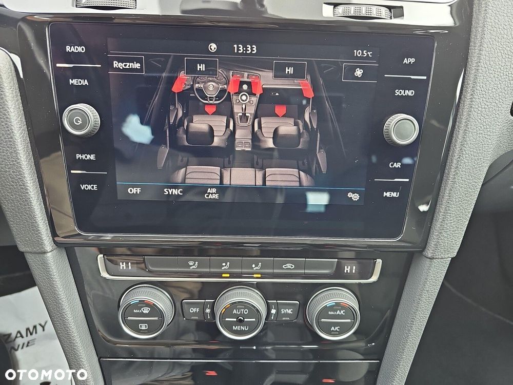 Volkswagen Golf - 30