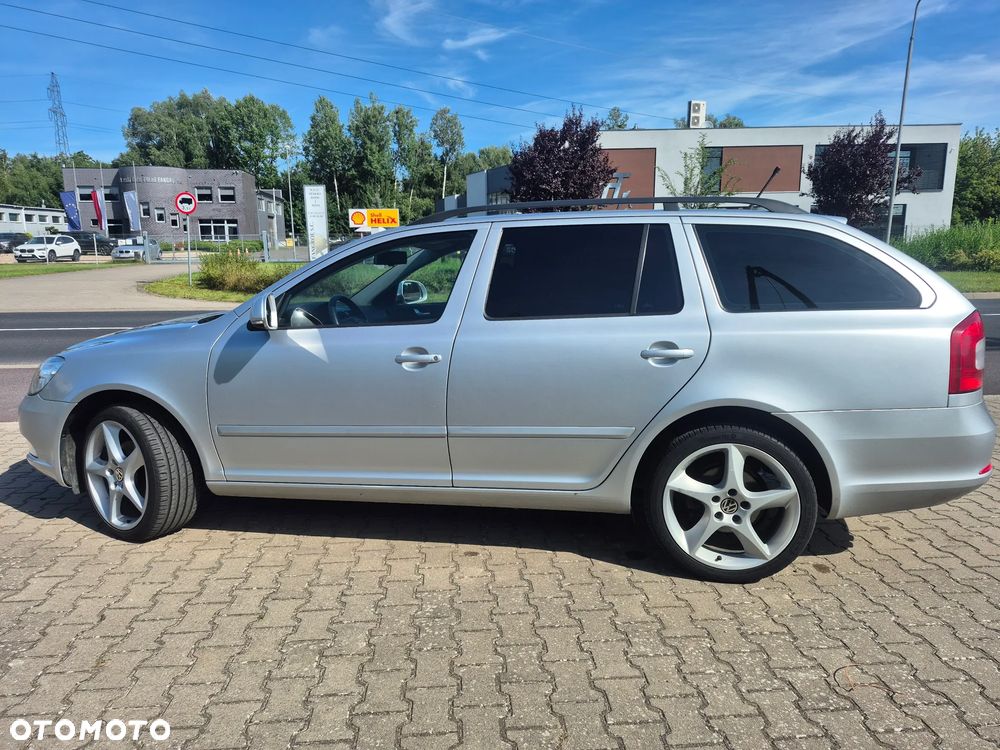 Skoda Octavia 2.0 TDI DPF Ambiente - 19