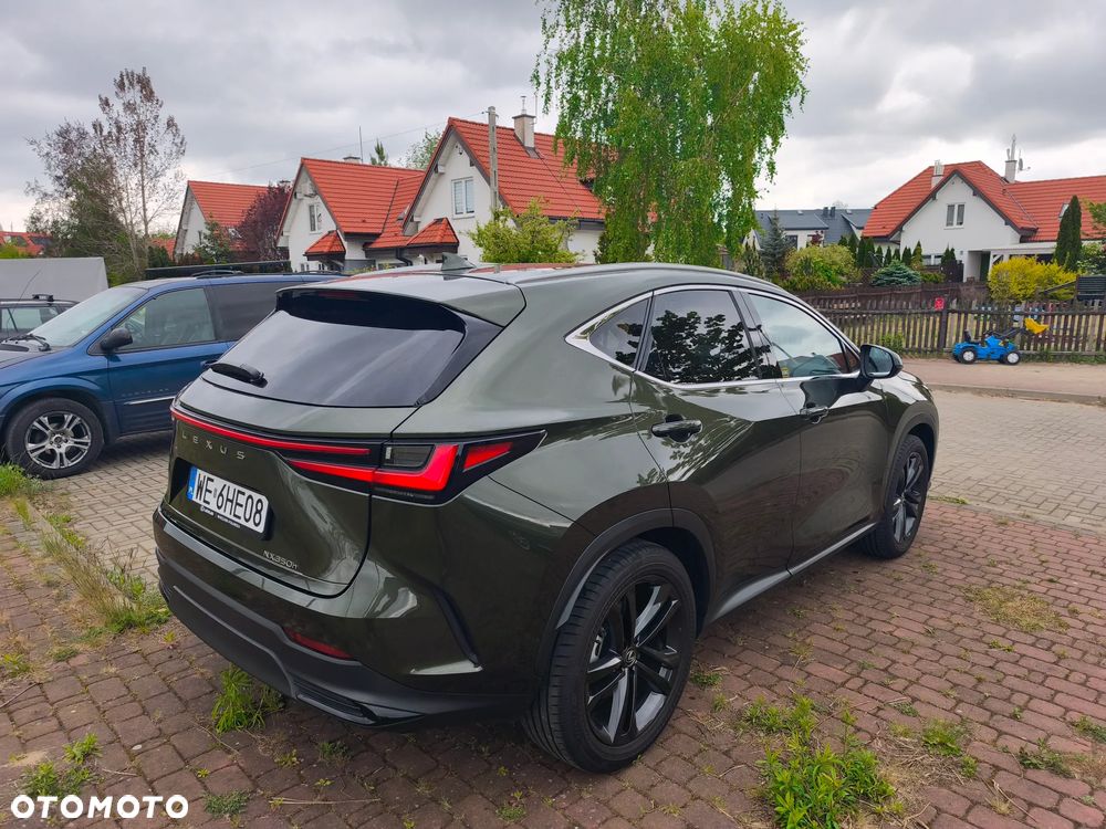 Lexus NX 350h Prestige 2WD - 4