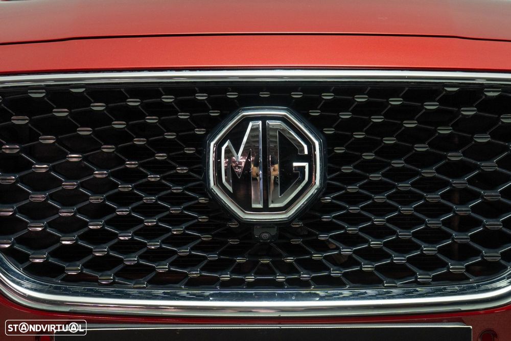 MG EHS 1.5 T-GDI Plug-in Hybrid Luxury - 14