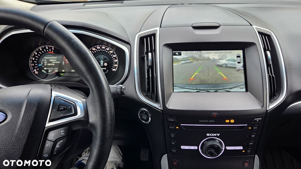 Ford Edge 2.0 TDCi 4x4 Titanium - 12