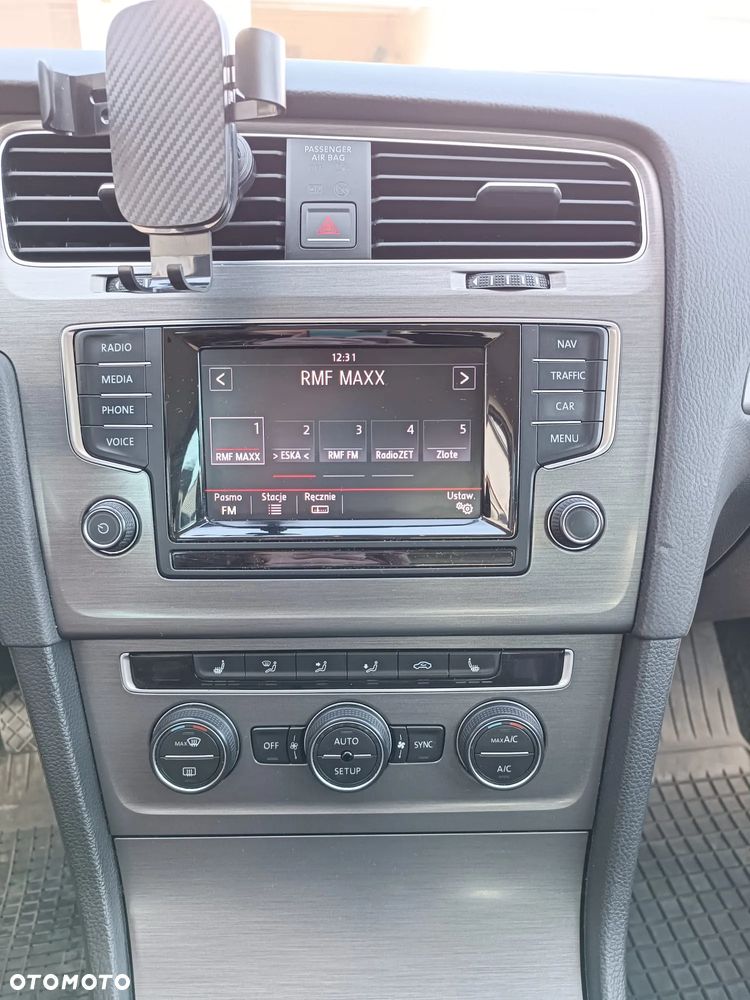 Volkswagen Golf 1.6 TDI BlueMotion Technology Comfortline - 9