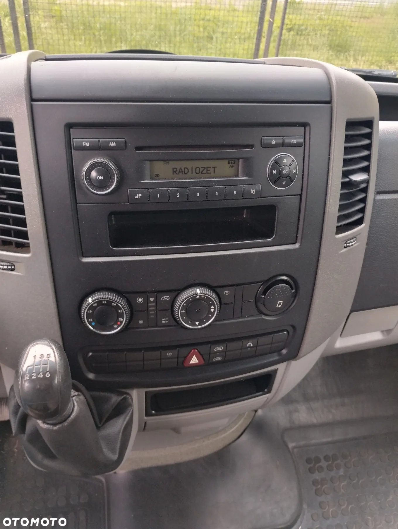 Volkswagen CRAFTER - 14