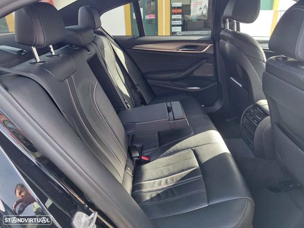 BMW 530 e iPerformance Pack M - 12