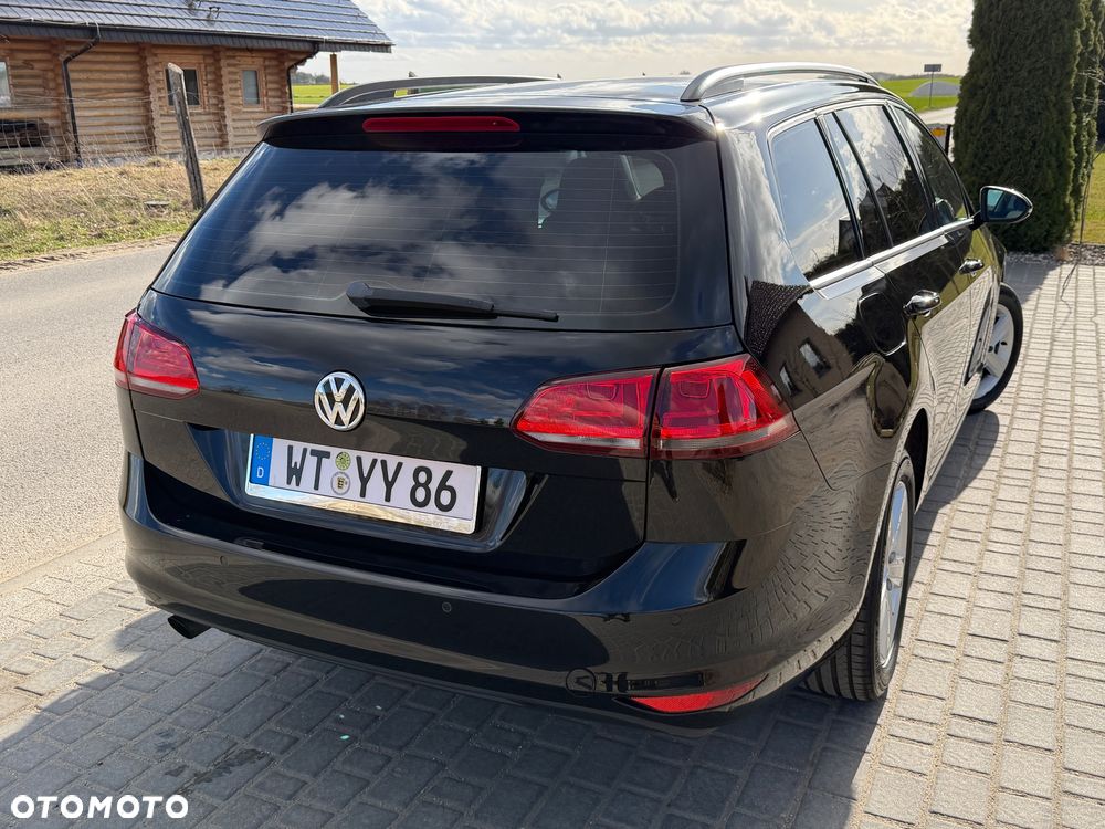 Volkswagen Golf 1.6 TDI DPF Style - 24