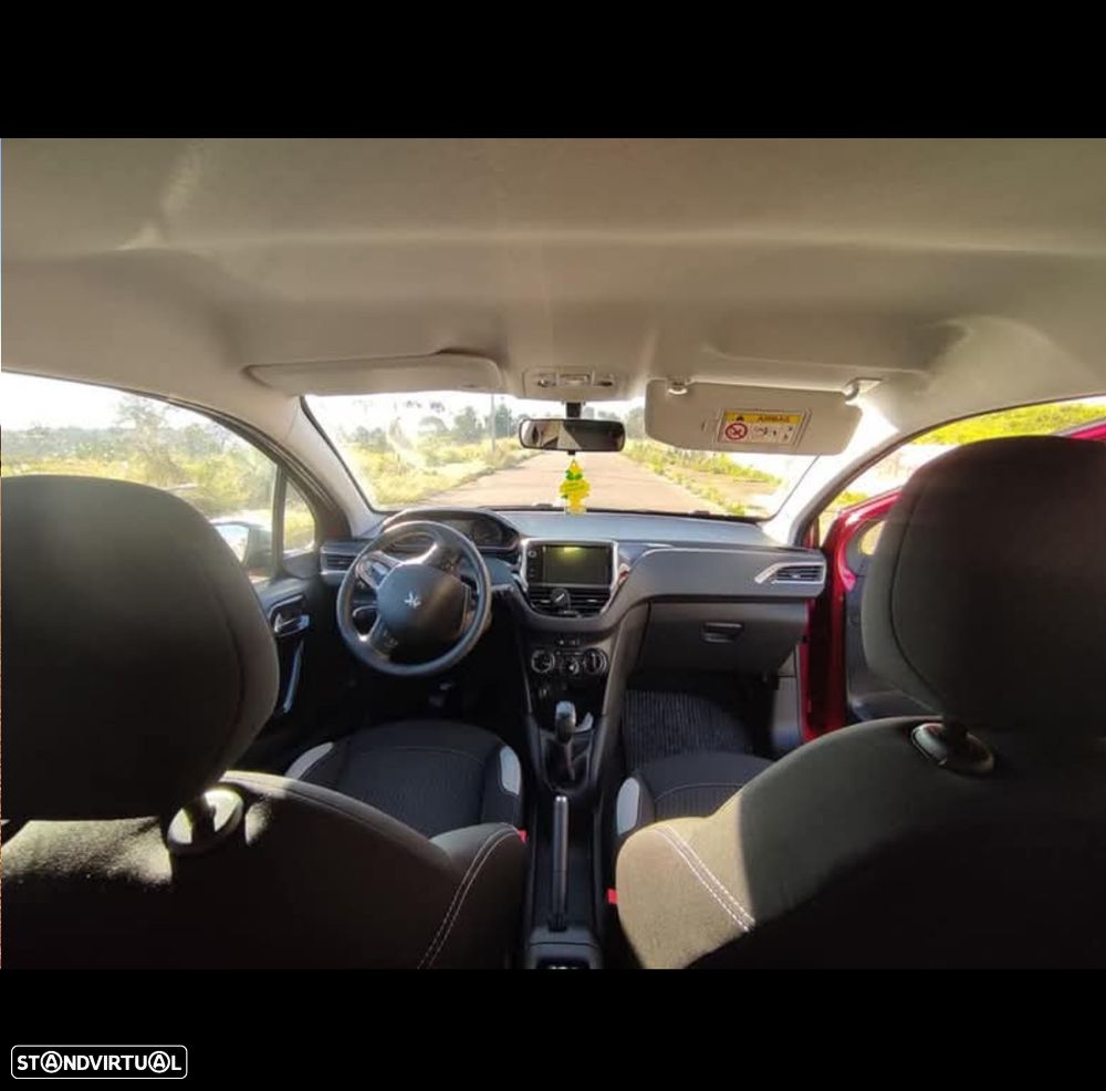 Peugeot 208 82 VTI Style - 3