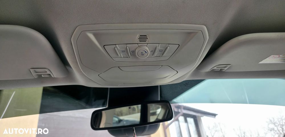 Ford Kuga 2.0 TDCi 4x4 Aut. Individual - 11