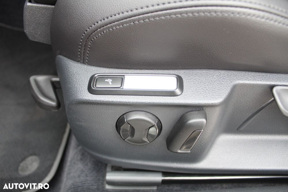 Volkswagen Passat - 16